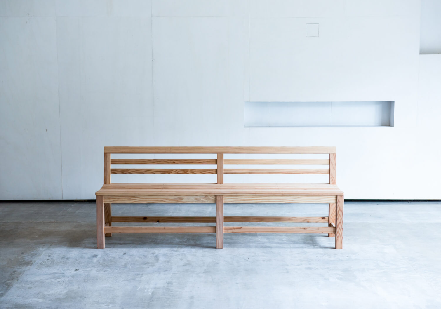 講堂用長椅子 - 杉工場 講堂用長椅子 - 杉工場